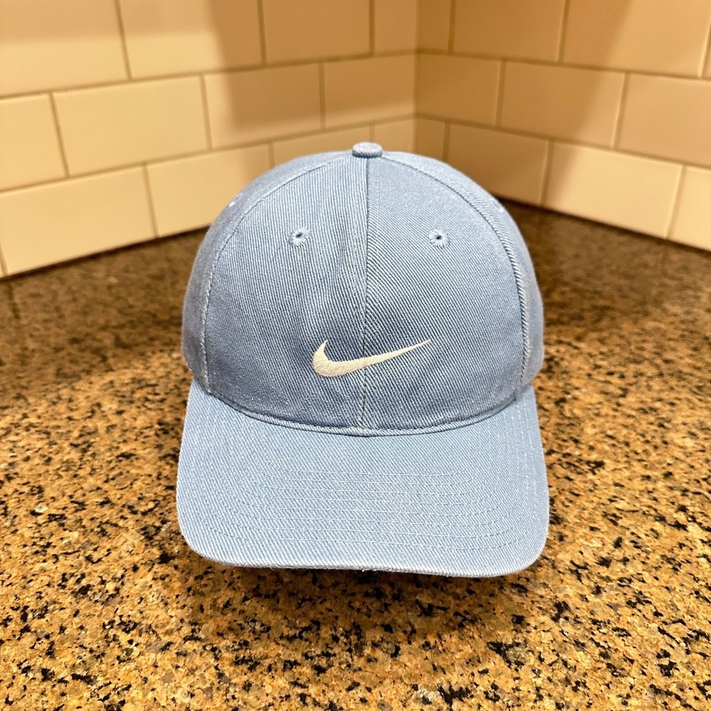 Nike Baseball Cap Men's Adjustable One Size Light Blue Denim Green Underbrim